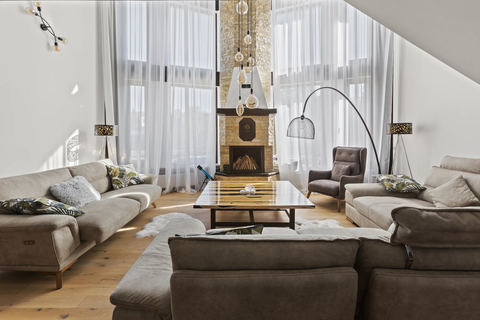 Living — The fireside lounge