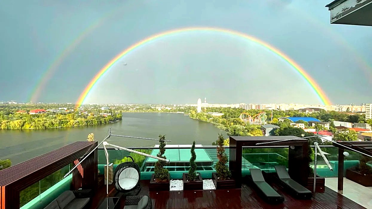 After the rain, over the lake