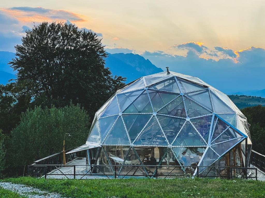 A dome and the mountains beyond