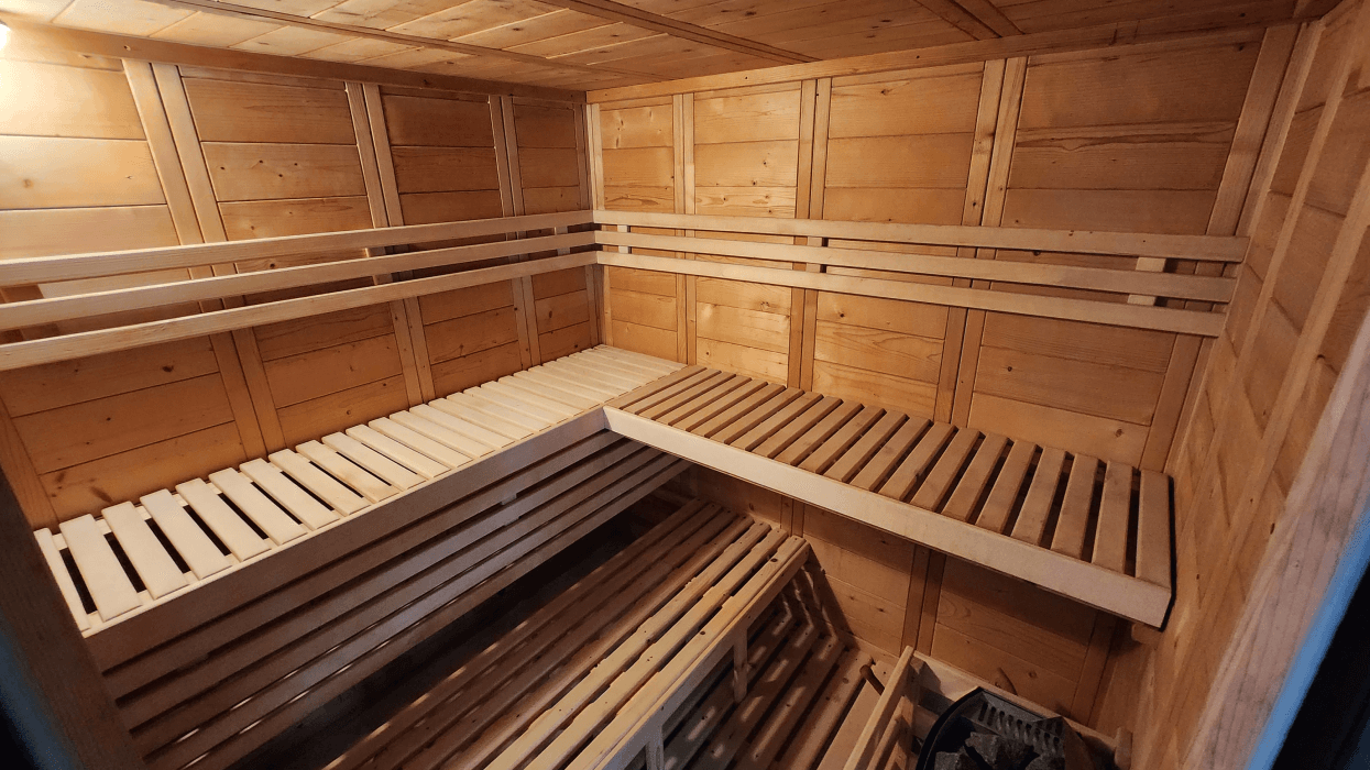 Dry Sauna at Castelaria Jet Crust