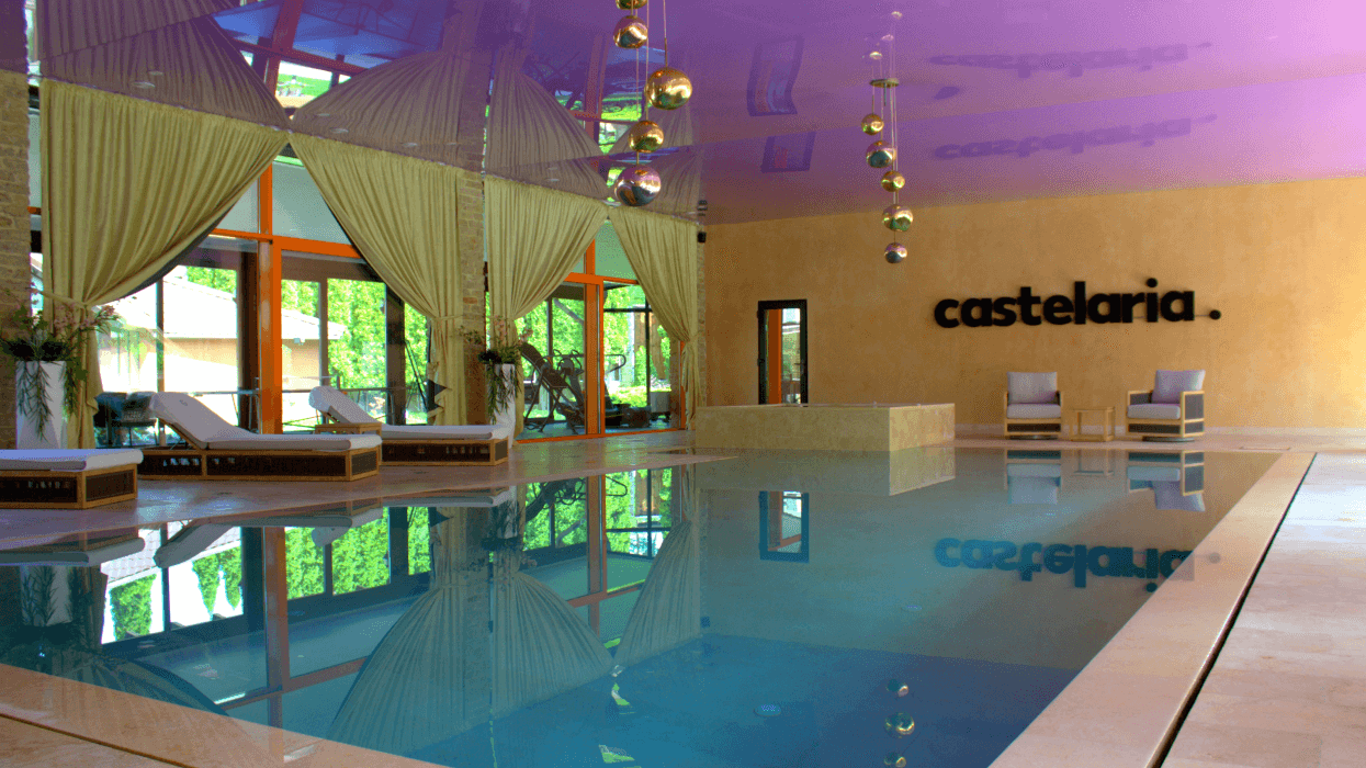 most luxurious indoor pool in Romania Castelaria Jet Crust